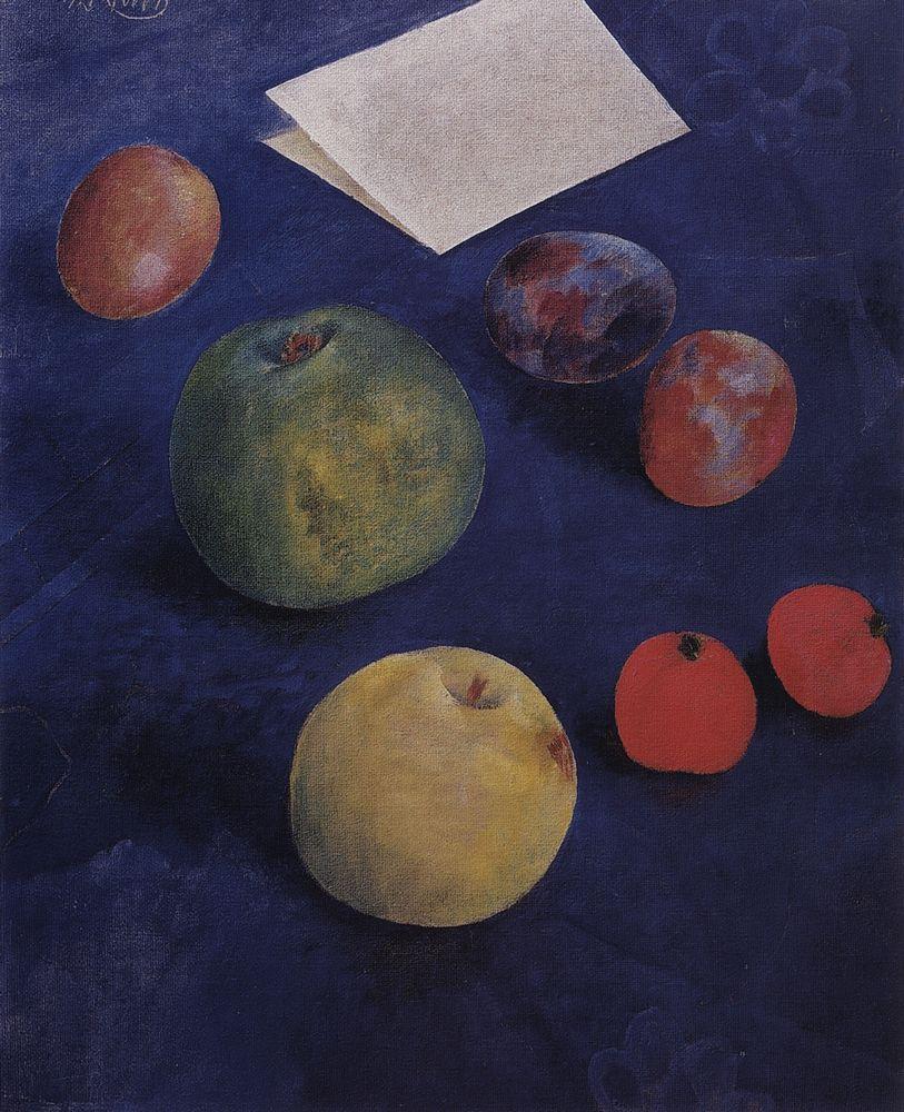 Fruit on a blue tablecloth (1921).